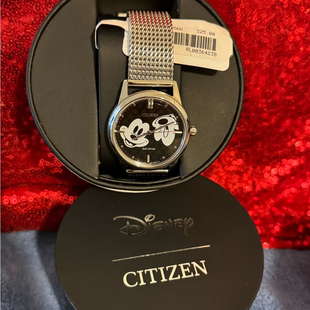 New silver watch collaboration Disney with citizen